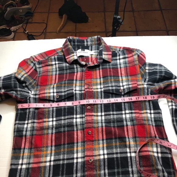 TOPMAN Plaid Button Up - Picture 6 of 7